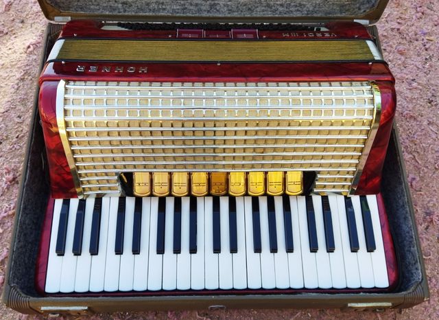 Hohner Verdi III M