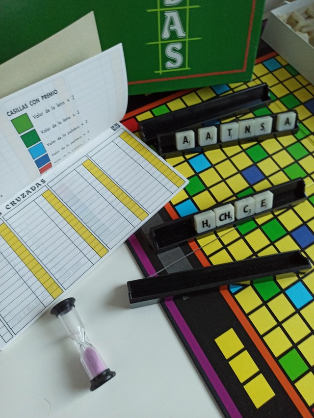 Juego PALABRAS CRUZADAS.Nuevo