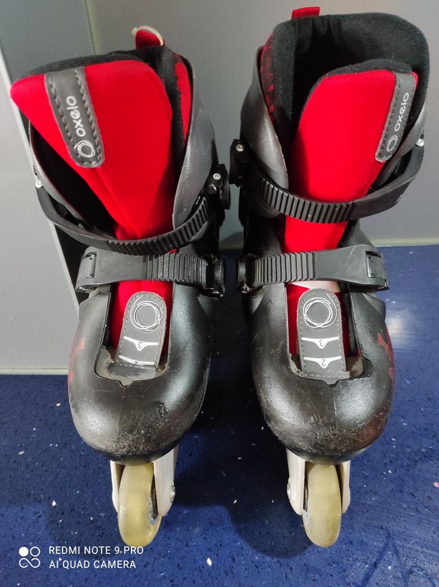 Patines en línea y casco