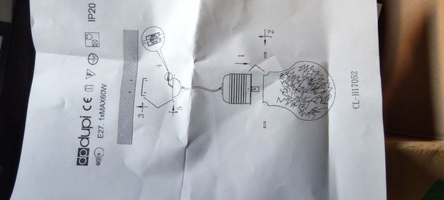 Lámpara de techo bombilla. Sin estrenar. 