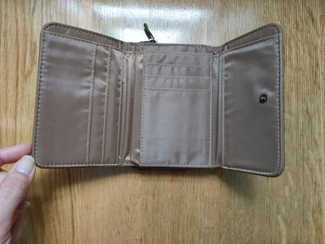 Cartera monedero marrón