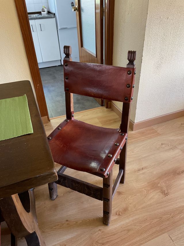 Auténtica Mesa Castellana hecha a mano