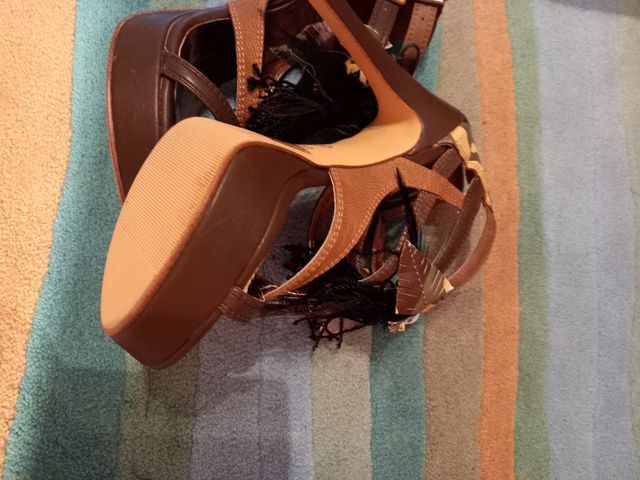 Sandalias sin estrenar