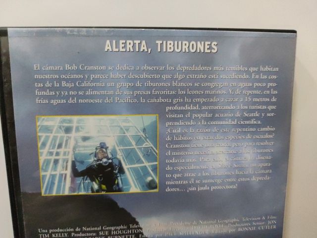 ALERTA TIBURONES - DVD NATIONAL GEOGRAPHIC 