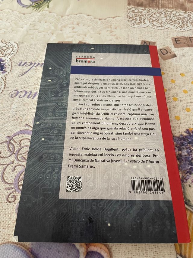 Libro de lectura Historias de Sam Deux Machine