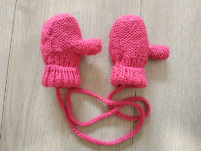 gorro i guants  talla 2-6 anys
