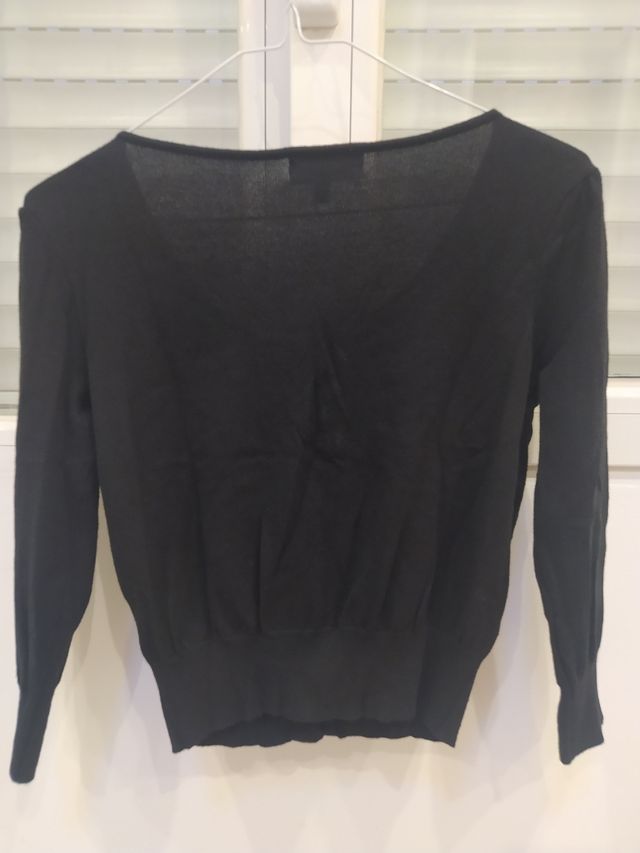 Chaqueta cardigan negro con lazo