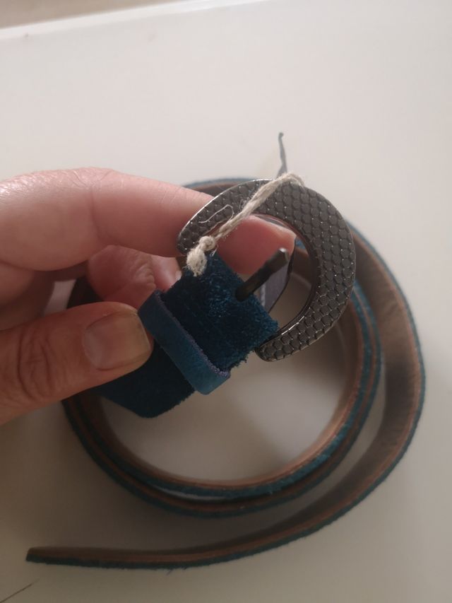 cinturón piel azul turquesa s'avam. Sin estrenar,