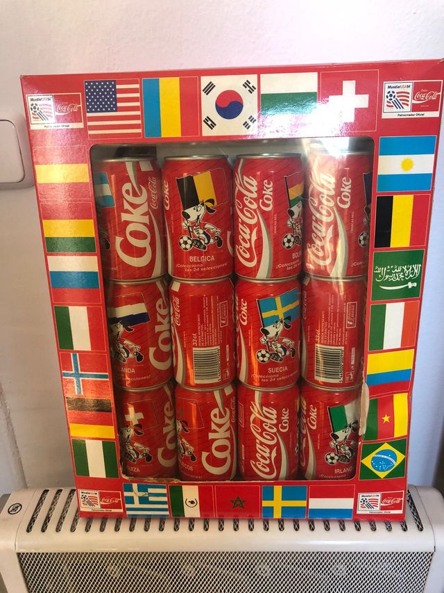 Caja 24 latas del Mundial de EEUU 1994 Coca-Cola