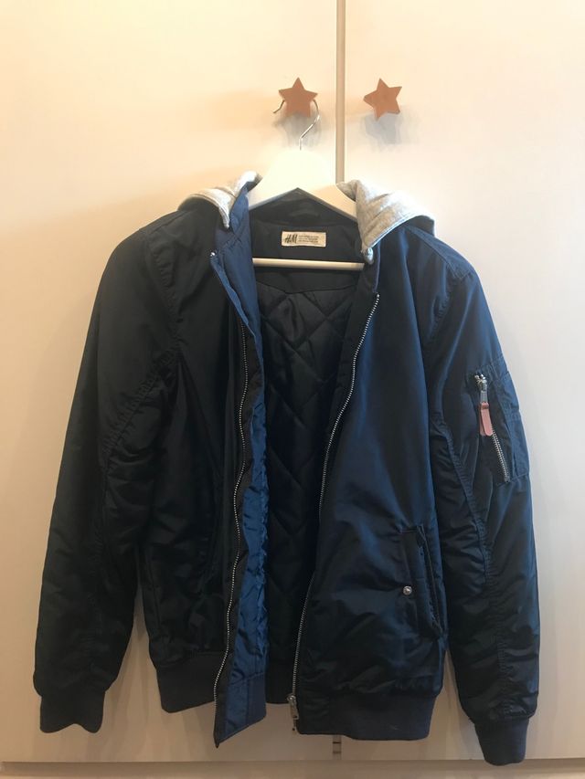 Chaqueta chubasquero para niño. Sin estrenar