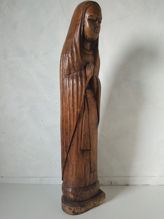 S. XIX/ Antigua Virgen Inmaculada nogal.