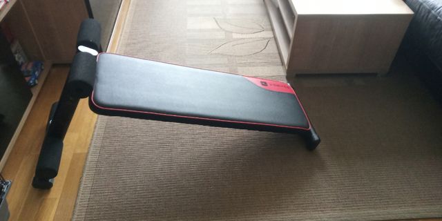 BANCO Y BARRA DE ABDOMINALES