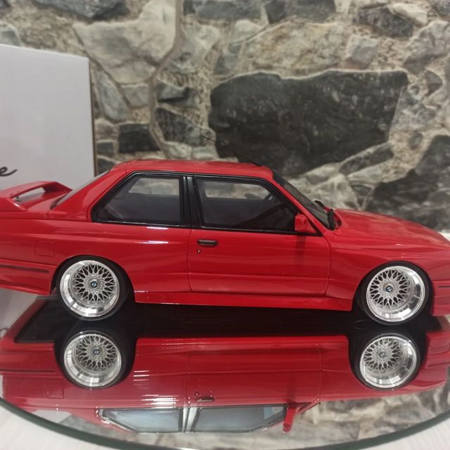 BMW E30 M3 Ottomobile