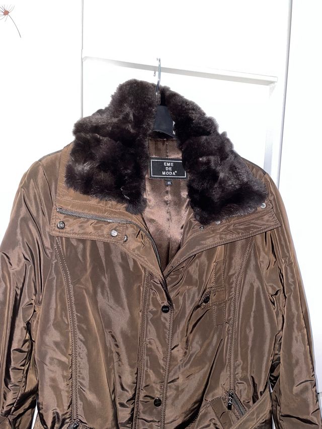 Abrigo marrón Eme de Moda