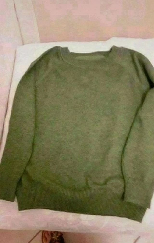 Maglioncino verde 🍀