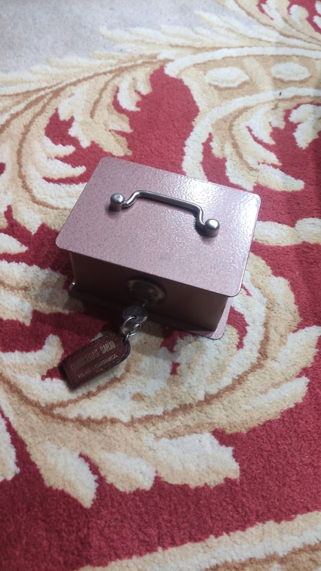 Caja de caudales años 60