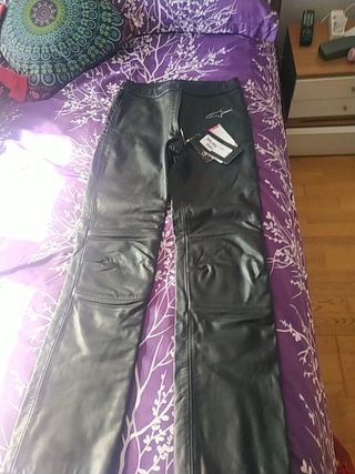 Pantalones moto cuero - [Promociones y códigos de descuentos] - Marti Motos