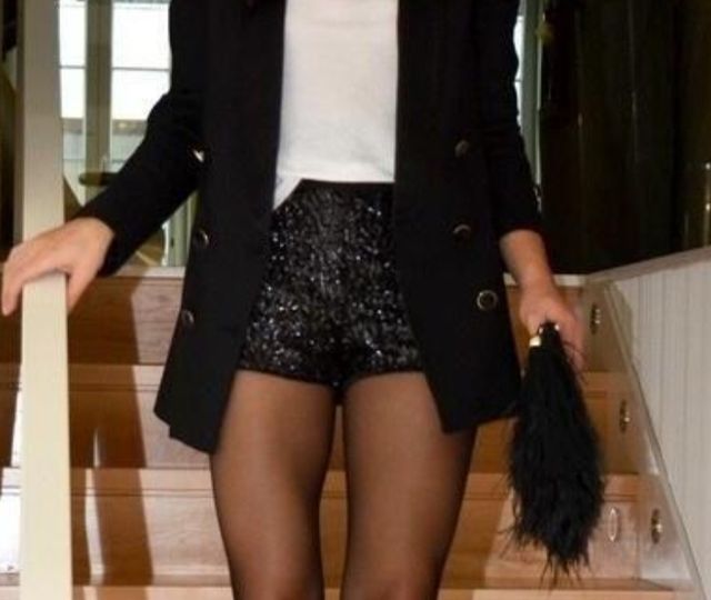 Pantaloncini in paillettes SISLEY t32 IN OFFERTA