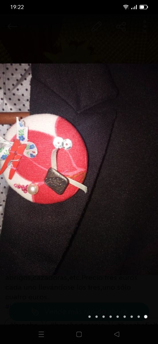 Tres broches artesanía