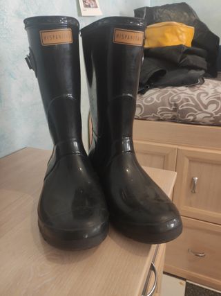 Botas de agua hispanitas de segunda mano por 35 EUR en Zaragoza en WALLAPOP