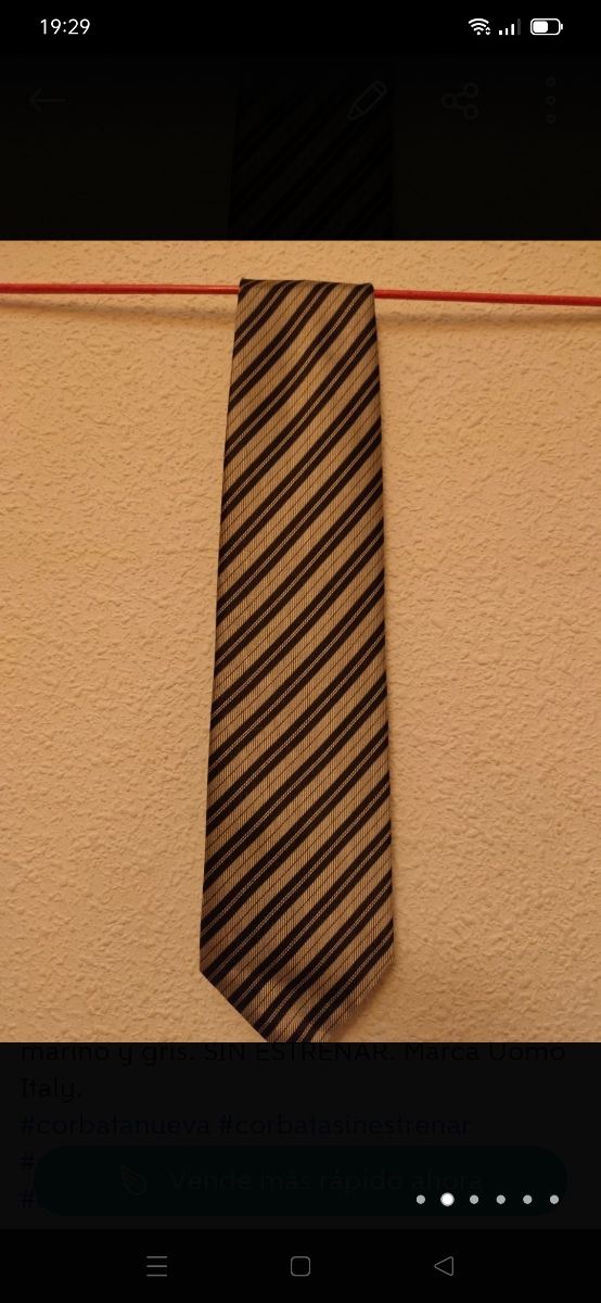 Corbata italiana. Uomo Italy