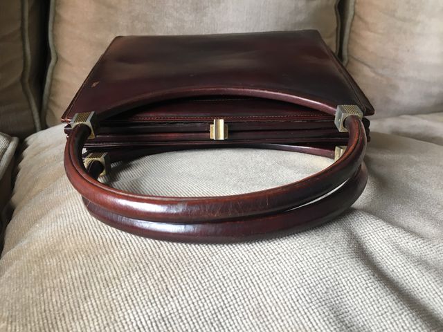 Bolso de piel vintage . Años 40.