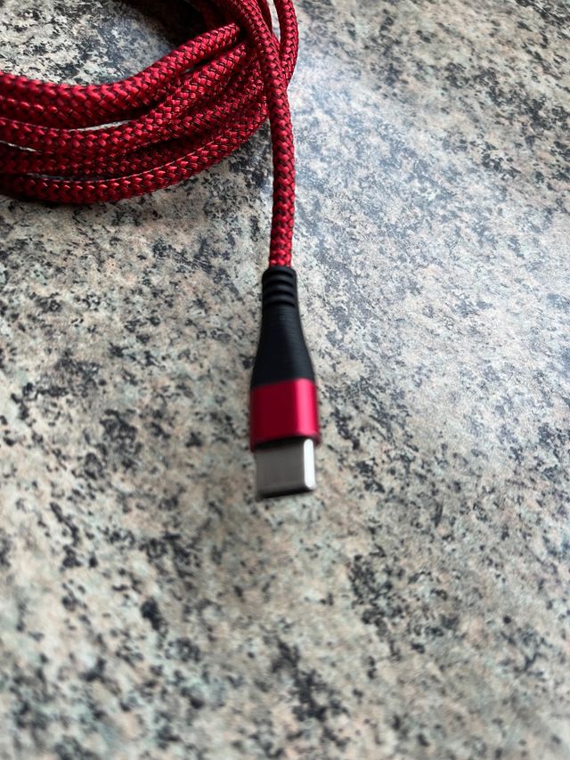 Cable Type C 2 metros color rojo Android Altavoz