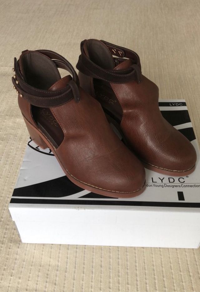 Botines de piel LYDC LONDON