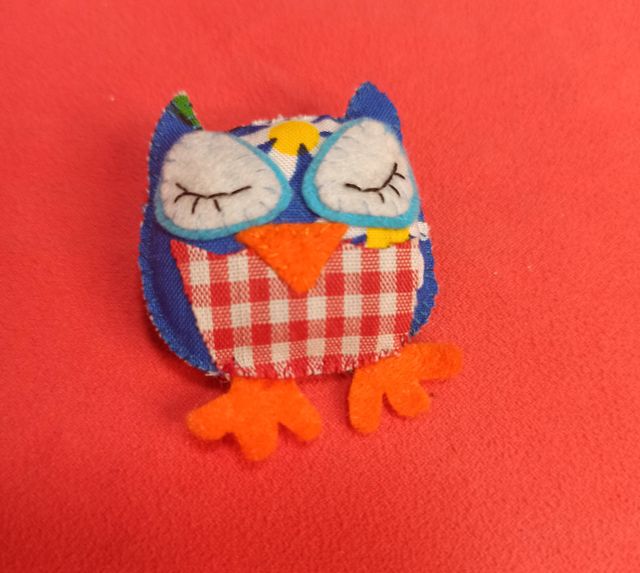 Broche de tela búho nuevo