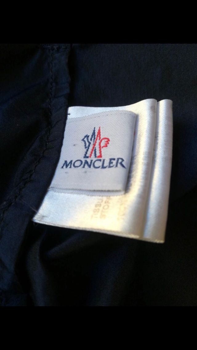 Gabardina MONCLER original