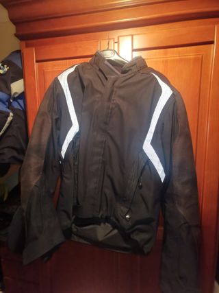Traje bmw streetguard de segunda mano por 360 EUR en Mérida en WALLAPOP