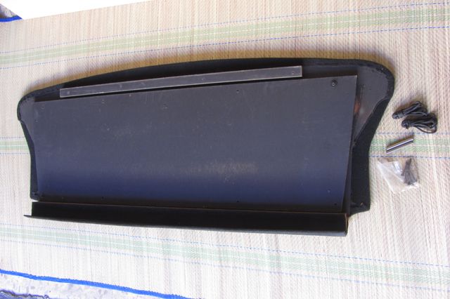 BANDEJA MALETERO FORD FIESTA MK3 PARA ALTAVOCES