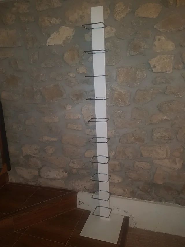 Vendo Estantería de Metal Vintage Blanca