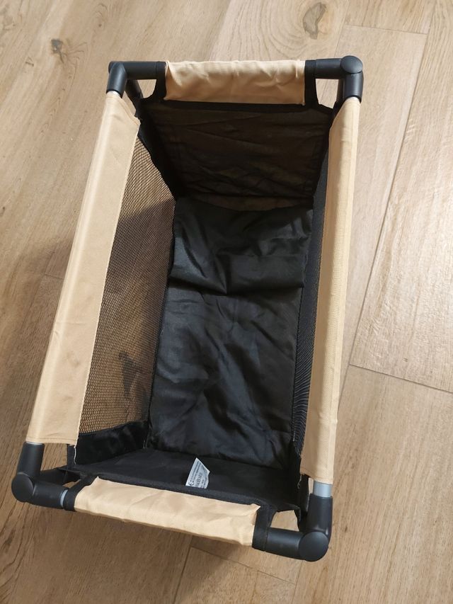 Cuna de viaje para muñecos