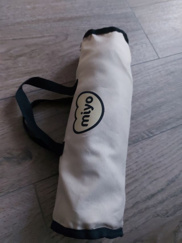 Cuna de viaje para muñecos