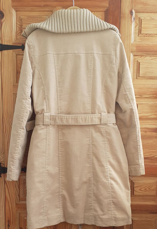 Abrigo claro juvenil