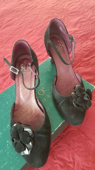 Zapatos El Rayo mujer negro tacón piel auténtica c de segunda mano por 5  EUR en Marbella en WALLAPOP