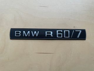 PLACA MOTOR ORIGINAL BMW R60/7 (NOS)