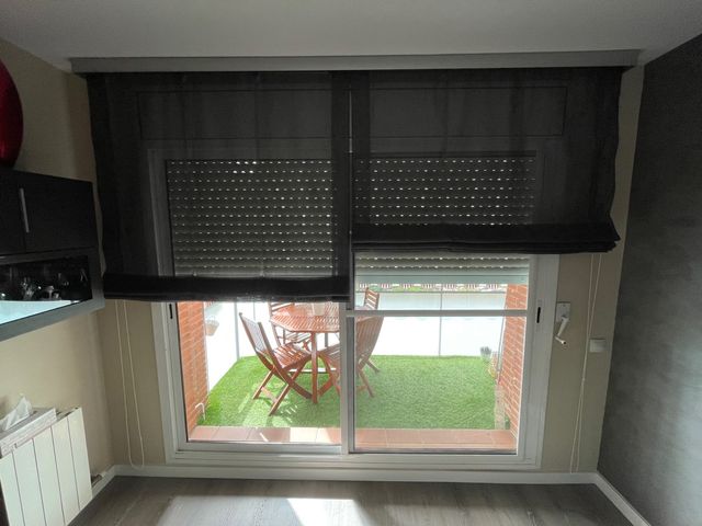 Cortina comedor gris