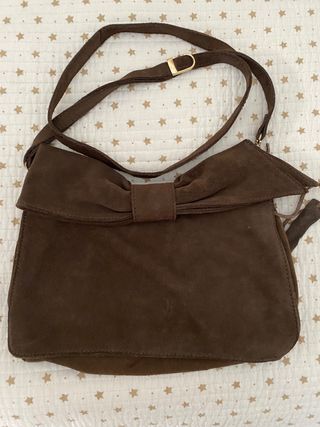 Bolso marrón 100% de piel de Mango de segunda mano por 9 EUR en Palma del  Río en WALLAPOP