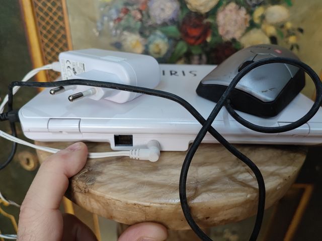 ordenador portátil airis Android