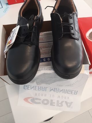 Zapatos seguridad cofra burley s3 hombre de segunda mano por 22 EUR en  Madrid en WALLAPOP
