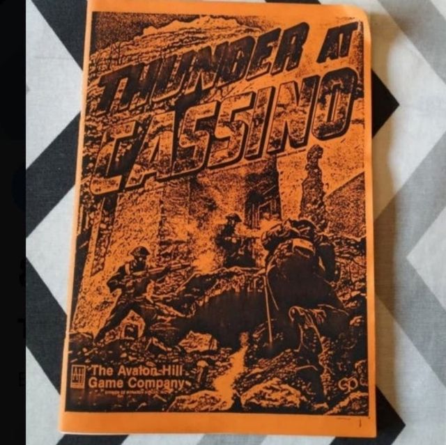 Thunder at cassino. con reglas traducidas a Españo