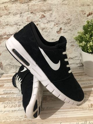 Bambas Nike Stefan Janoski talla 44 de segunda mano por 28 EUR en Igualada  en WALLAPOP