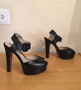 Bimba y Lola - sandalias tacón mujer 38 de segunda mano por 45 EUR en  Barcelona en WALLAPOP