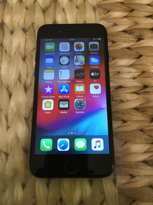 Smartphone Apple iPhone 7 da 32 GB (gratuito)