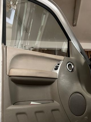 Despiece jeep Cherokee 3.7 automatico