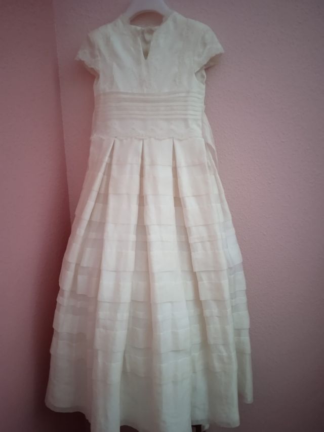 Vestido de comunión. Miquel Suay