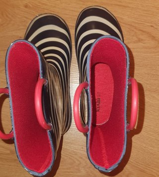 Botas Agua Kiabi Talla 29 de segunda mano por 3 EUR en Aranjuez en WALLAPOP