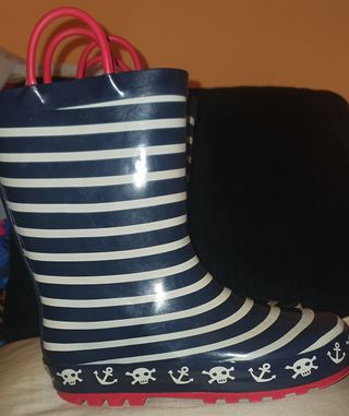 لاو ابتكار توزيع botas agua kiabi - muradesignco.com